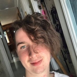 Meet your Posher, Zander